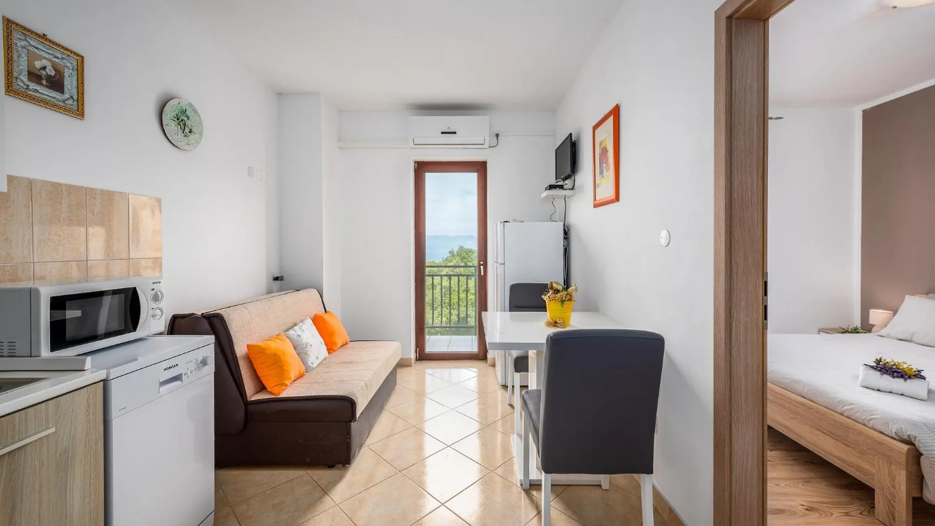 Apartment Drenje 4