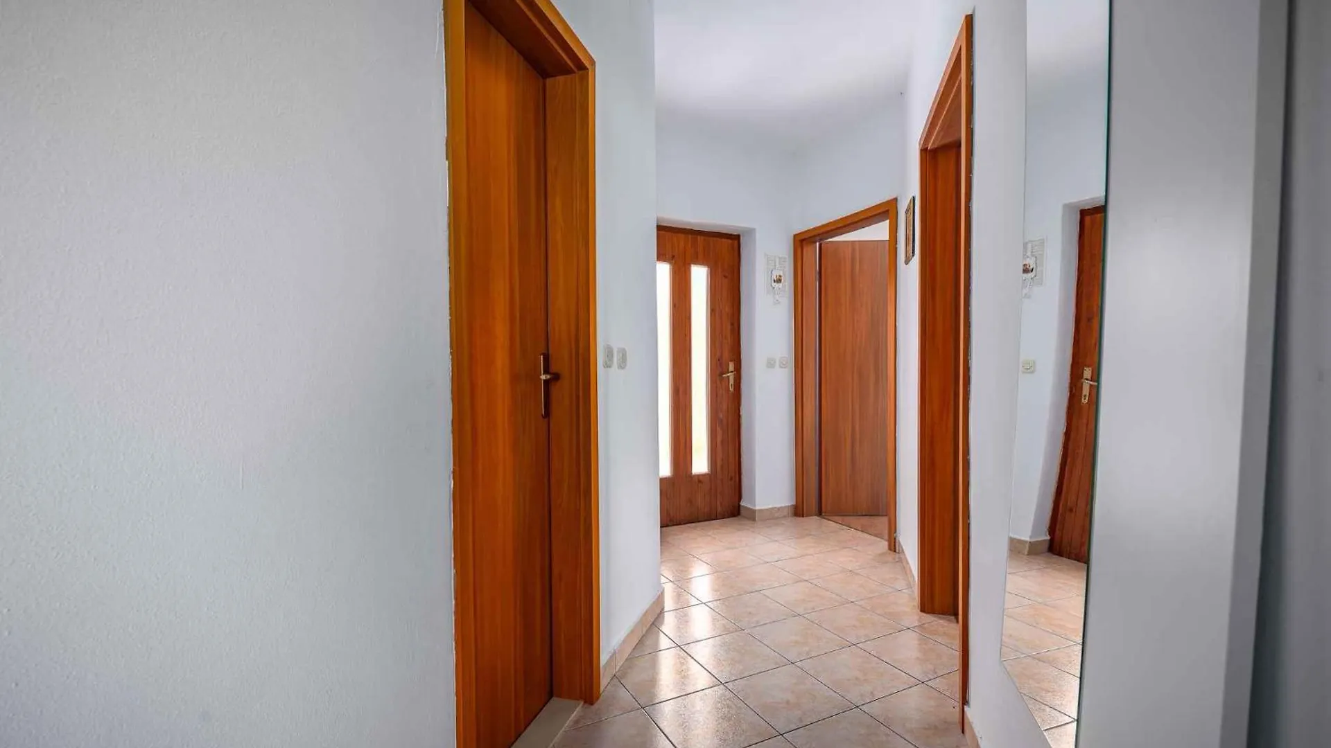 Apartment Drenje 4